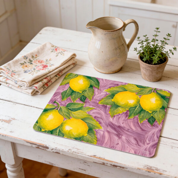 Placemat Lemons with purple background