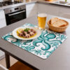 Tovaglietta-polpi-tiffany-ambientata-ok Placemat decorated with octopuses