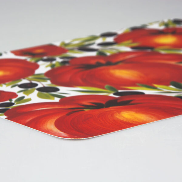 Tovaglietta-pomodori-e-olive-angolo Placemat with tomatoes and olives