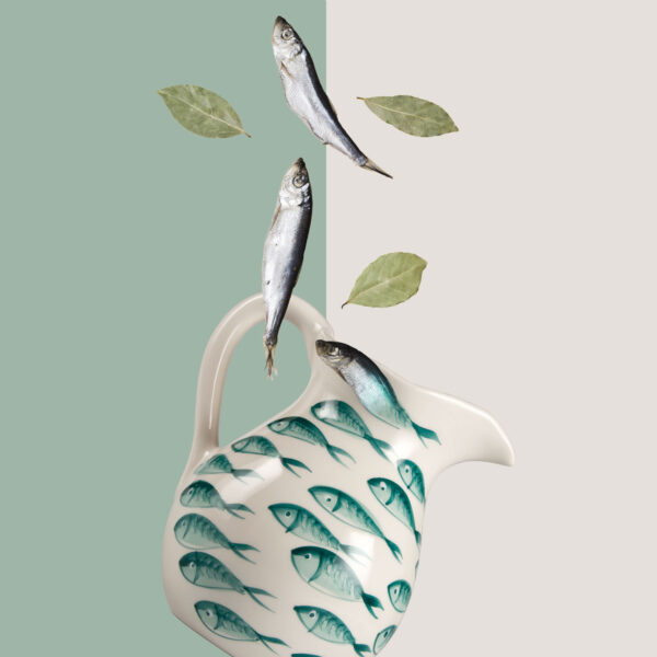 brocca-pesci-ambientata-artistica Tiffany pitcher