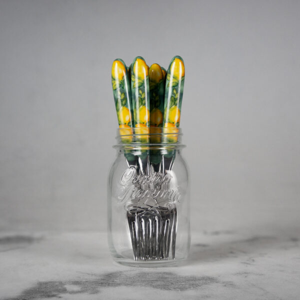 Fork with lemons