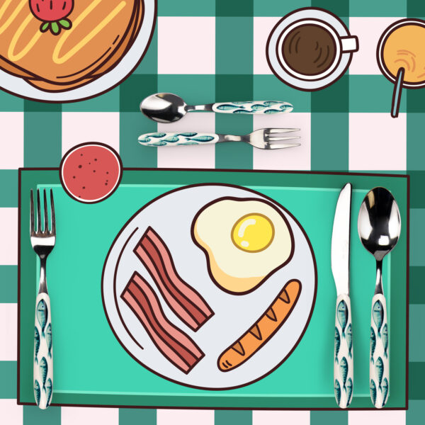 Dessert fork with fishes