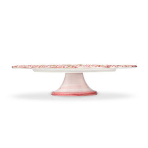 Big cake stand with pink daisies