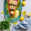 piatto-da-portata-limoni-ambientata Serving tray with lemons
