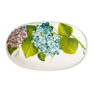 Serving tray with hydrangeas