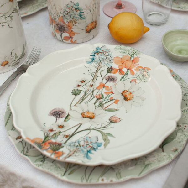 Wildflowers plate