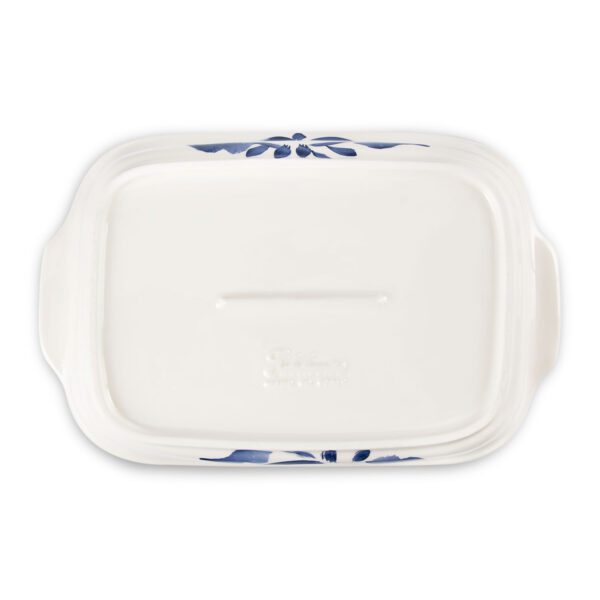 Serving tray with lemons and blue damask