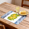 tovaglietta-damascato-blu-ambientata_ok Decorated placemat lemons damask